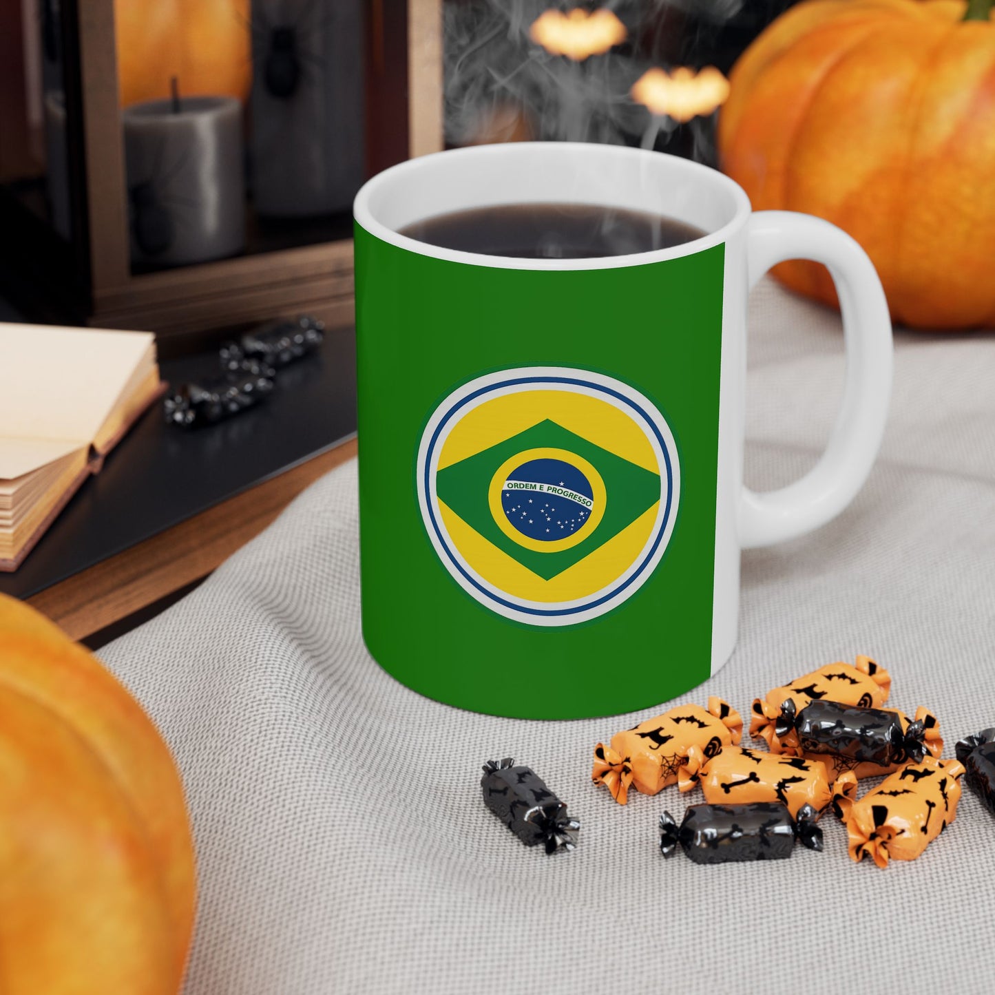 Taza de café con el emblema de Brasil